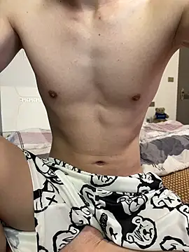 llkiki online show from May 11, 5:09 am