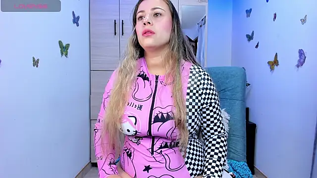 Maria camila776 online show from April 18, 6:54 pm