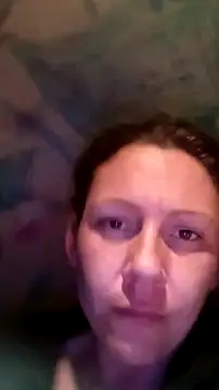 nighttimebutterfly online show from March 2, 4:46 am