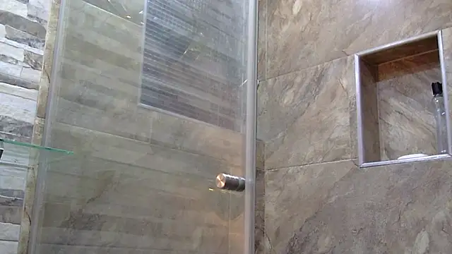 Snapshot of jordan_fox chatting on March 3, 11:06 am jordan fox online show from March 3, 11:06 am