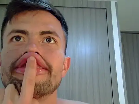 Snapshot of jordan_fox chatting on February 2, 9:58 pm jordan fox online show from February 2, 9:58 pm