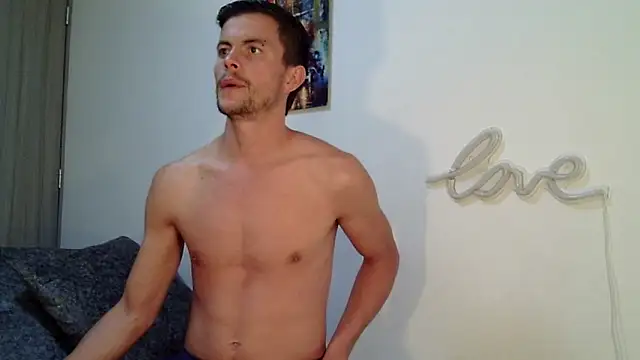 Snapshot of jordan_fox chatting on February 26, 8:53 pm jordan fox online show from February 26, 8:53 pm