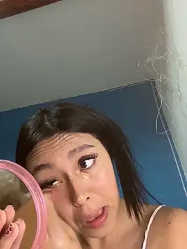 Snapshot of scarlett_pinkk1 chatting on February 8, 3:26 am scarlett pinkk1 online show from February 8, 3:26 am