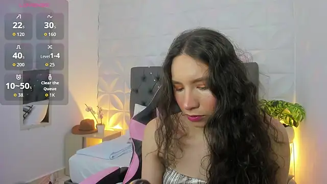 valeryn  rosse online show from April 14, 4:17 am