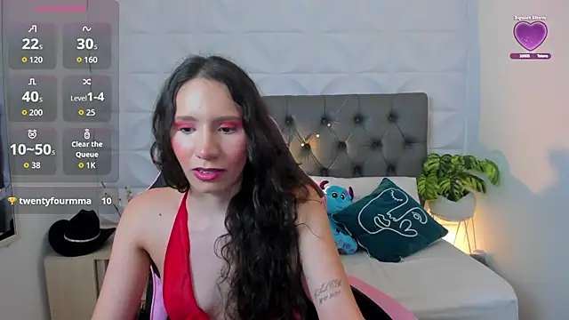 valeryn  rosse online show from May 3, 5:23 am