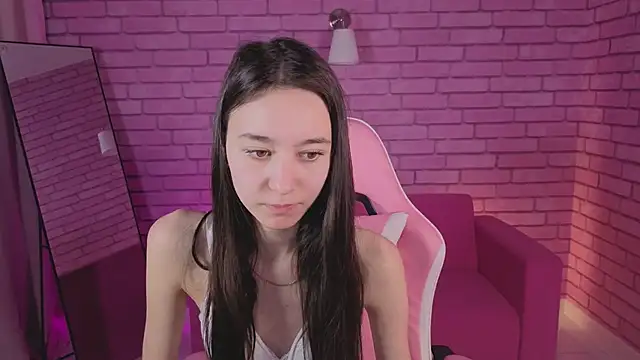 Nicole Brownie online show from March 16, 1:57 am