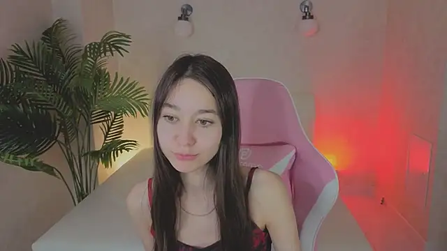 Nicole Brownie online show from June 2, 12:43 am
