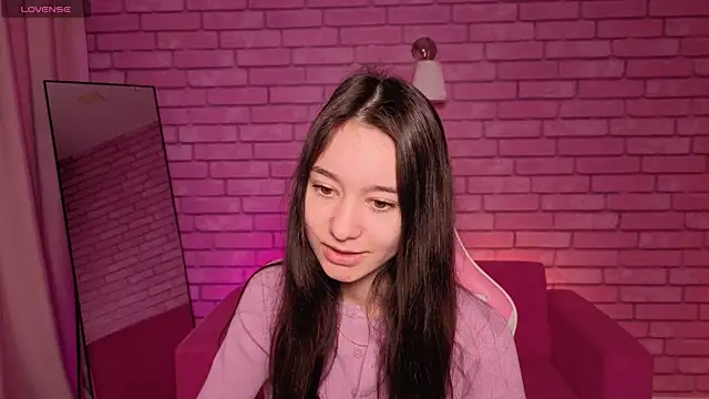 Nicole Brownie online show from May 7, 12:59 am