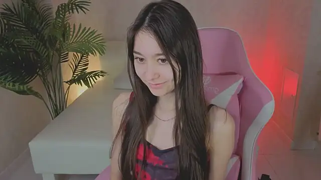 Nicole Brownie online show from June 1, 12:44 am