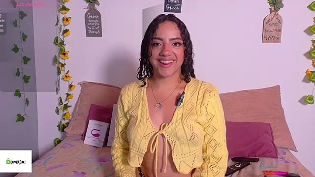 emiily curly online show from May 26, 10:57 am