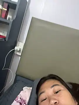 Puka2001 online show from April 3, 2:56 pm