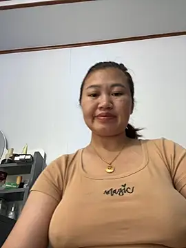 Puka2001 online show from March 5, 2:30 am