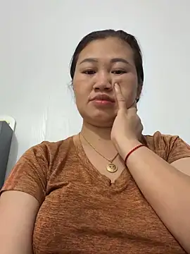 Puka2001 online show from February 10, 8:24 am