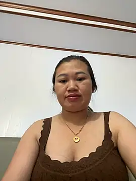 Puka2001 online show from March 3, 7:37 am