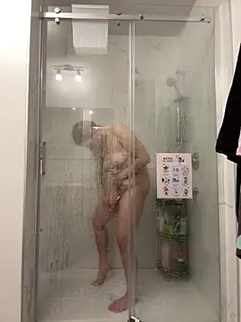 Snapshot of SpicyNatashaXO chatting on February 17, 2:31 am SpicyNatashaXO online show from February 17, 2:31 am