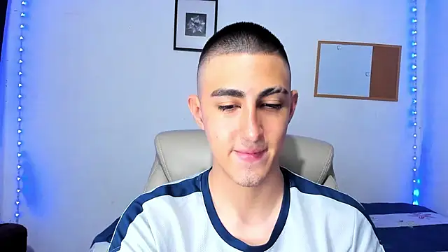 babyted272 online show from May 2, 5:56 am