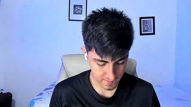 babyted272 online show from March 8, 6:49 am