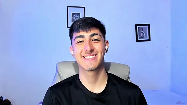 babyted272 online show from March 5, 4:03 pm