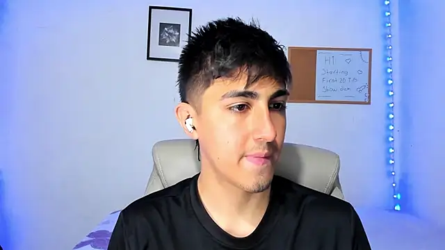 babyted272 online show from March 20, 10:05 am