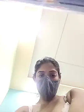 Snapshot of sonalidey5565 chatting on February 16, 3:43 pm sonalidey5565 online show from February 16, 3:43 pm