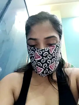 Snapshot of sonalidey5565 chatting on March 1, 5:24 pm sonalidey5565 online show from March 1, 5:24 pm