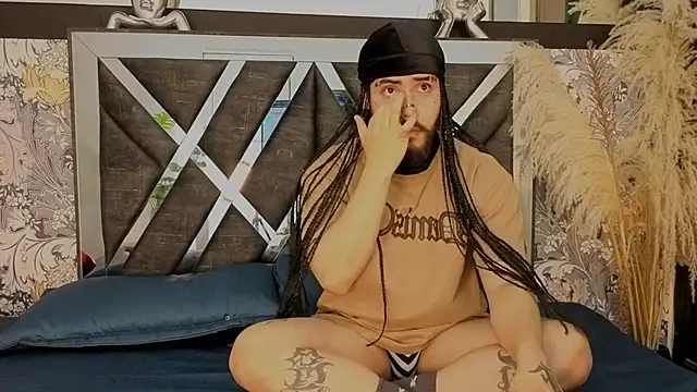 Benny and Mark online show from February 11, 4:12 am