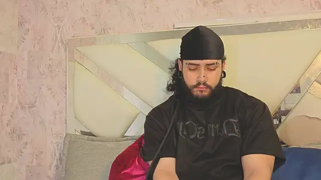 Benny and Mark online show from May 26, 3:26 am