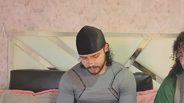 Benny and Mark online show from May 3, 3:22 am
