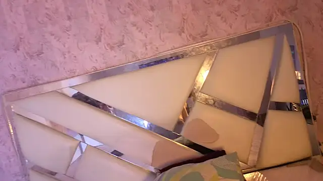 Benny and Mark online show from February 28, 3:39 am