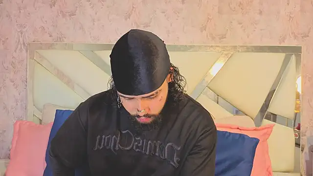 Benny and Mark online show from April 6, 3:57 am