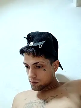 Snapshot of DanyxxxCuba chatting on February 1, 1:26 am DanyxxxCuba online show from February 1, 1:26 am