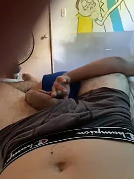 vanilla Kush online show from May 18, 2:33 pm