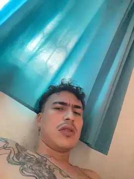 vanilla Kush online show from April 27, 7:12 pm