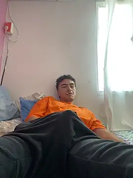 Snapshot of vanilla_Kush chatting on February 21, 4:31 pm vanilla Kush online show from February 21, 4:31 pm