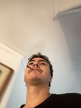 Snapshot of vanilla_Kush chatting on February 25, 3:56 pm vanilla Kush online show from February 25, 3:56 pm