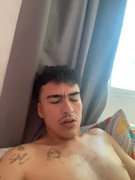 vanilla Kush online show from April 12, 3:37 pm