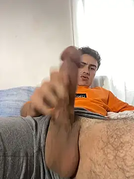 Snapshot of vanilla_Kush chatting on February 23, 3:34 pm vanilla Kush online show from February 23, 3:34 pm