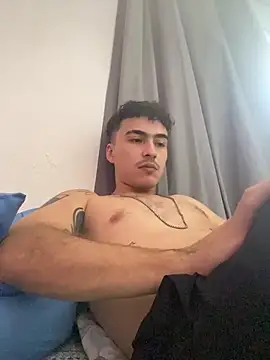 vanilla Kush online show from April 4, 6:03 pm