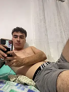 vanilla Kush online show from March 6, 5:13 am