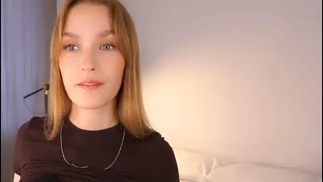 Snapshot of HellenSpelly chatting on March 1, 10:10 pm HellenSpelly online show from March 1, 10:10 pm