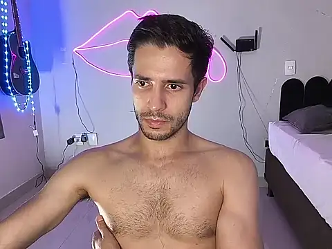 Snapshot of Cshunderlick chatting on February 5, 1:34 am Cshunderlick online show from February 5, 1:34 am