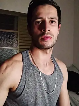 Snapshot of Cshunderlick chatting on February 12, 5:18 am Cshunderlick online show from February 12, 5:18 am