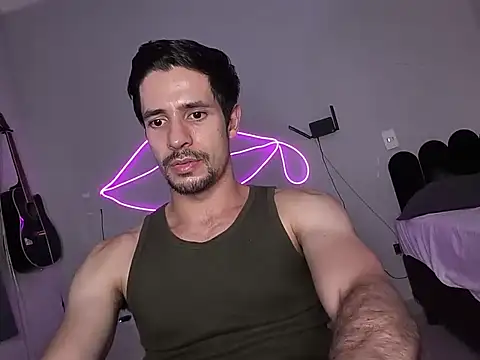 Snapshot of Cshunderlick chatting on February 21, 4:14 am Cshunderlick online show from February 21, 4:14 am