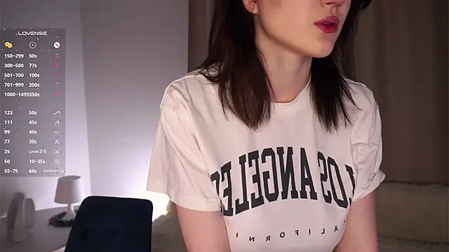 EffieHenri online show from February 14, 6:19 pm