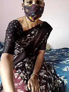 Snapshot of desicpl26 chatting on February 27, 6:35 am desicpl26 online show from February 27, 6:35 am