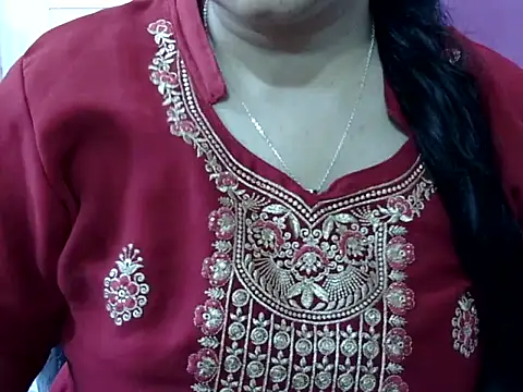 Cute Aliyaa online show from March 27, 12:28 pm