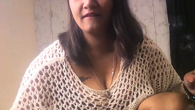 URs RIYA online show from February 4, 7:09 pm