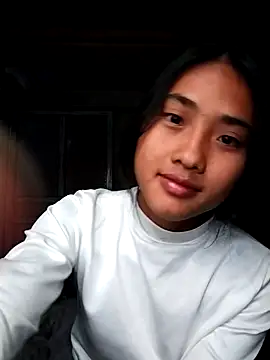 Snapshot of Hoa-tuylip chatting on February 14, 5:29 am Hoa-tuylip online show from February 14, 5:29 am