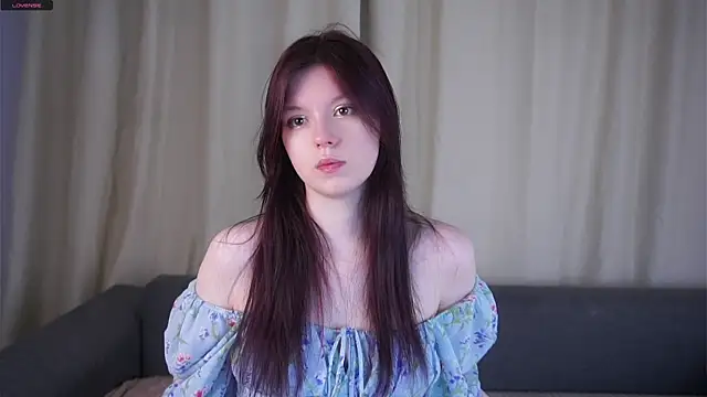 SelmaCarolfi online show from April 15, 1:44 am