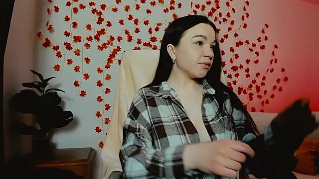 Mia Mia999 online show from February 6, 9:44 pm